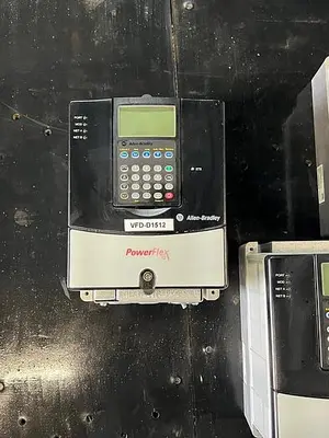 🔴 Heading to Auction May 27 - Used Five Allen Bradley Power Flex70 Variable Frequency Drives (480 Volt)