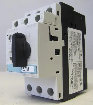 Siemens 3RV1021-1EA10 Manual Motor Starter Circuit Breaker 4 Amps 4A