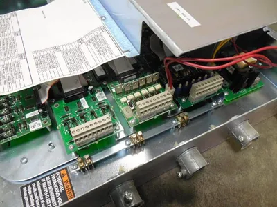 Trane BMTU000AAAS6771111000200 Universal PCM Programmable Control Module Used