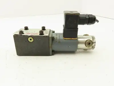 Moog Hydrolux DBEP06A4007GB/MA Proportional Reducing Valve 24VDC