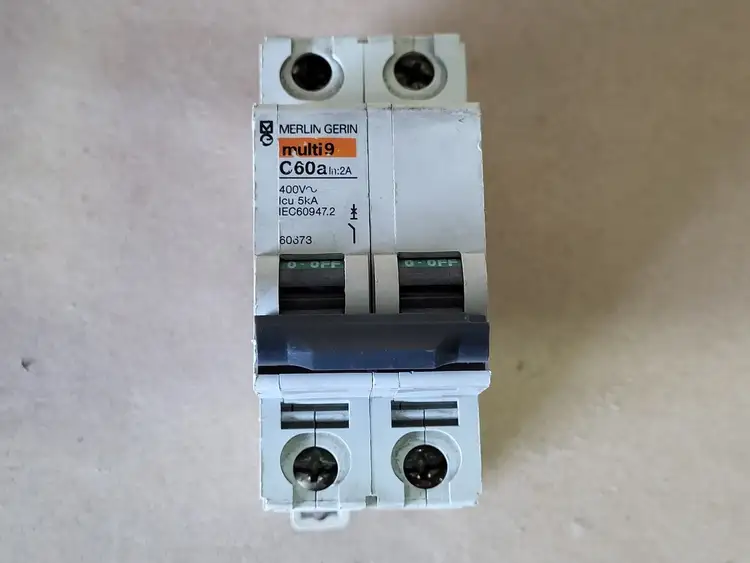 Used MERLIN GERIN C60A Switchgears British Columbia CA | Lenmark #239038