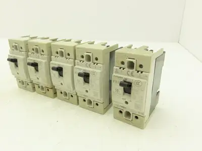 Mitsubishi NF30-FA 3-Pole No Fuse Circuit Breaker 10A 200-230V 3Ph Lot of 5
