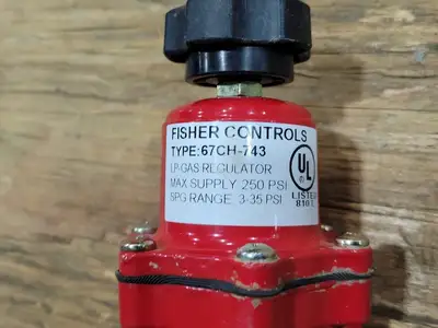 USED FISHER 67CH-743