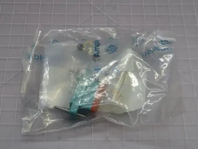 New | in-Stock AMPHENOL 272-0103-001-000 SO-1049-8772 Electrical Fittings Texas US | Aucto #1308480