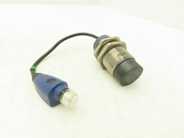 Telemecanique XS630B2PAL01M12 Inductive Proximity Switch 30mm Barrel 12-24VDC