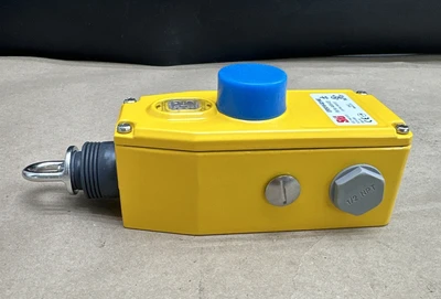 NEW Omron Automation and Safety 44506-4120