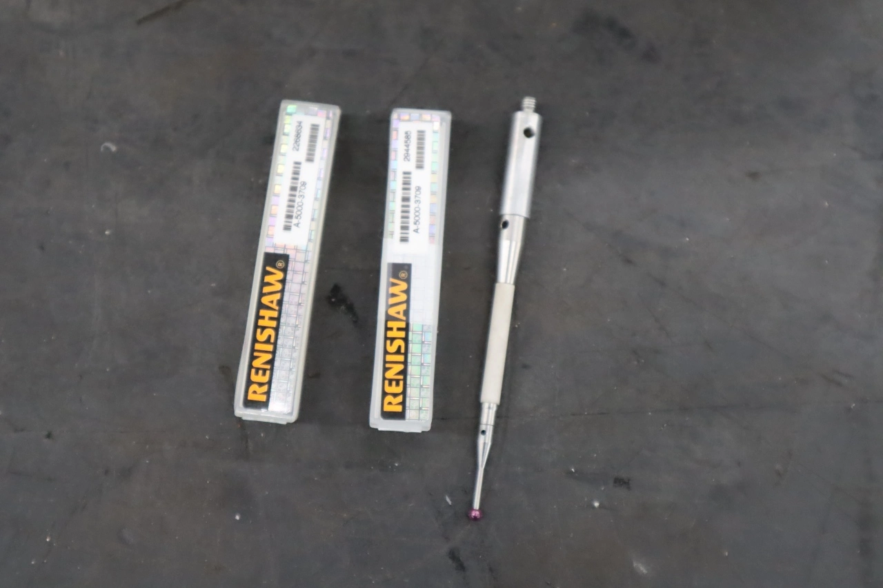 Used RENISHAW A5000-3709 Lab Inspection Minnesota US | Machinesused.com #1506360