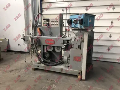 2.0" Welex, 30:1 L/D Ratio, Vented Barrel, 25 HP AC Motor