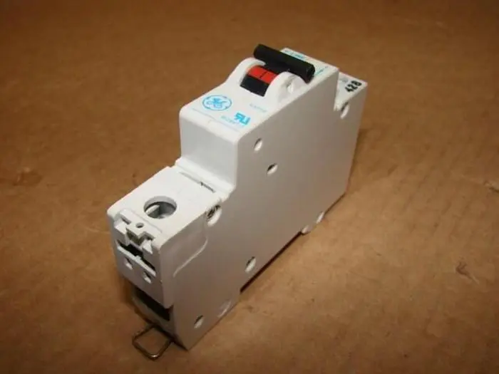 Used GENERAL ELECTRIC / GE V37110 Circuit Breakers Michigan US | Ideal Machinery #574323