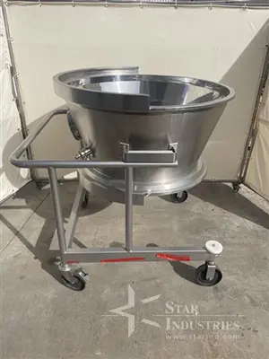 Used _UNKNOWN_ _UNKNOWN_ Tub California US | Star Industries #1254952