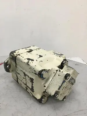 USED VICKERS 4520V60A5