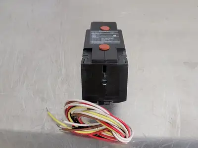 MCCB Auxiliary Switch Alarm Switch A01MN64B