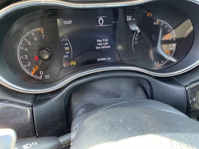 USED 2016 JEEP GRAND CHEROKEE