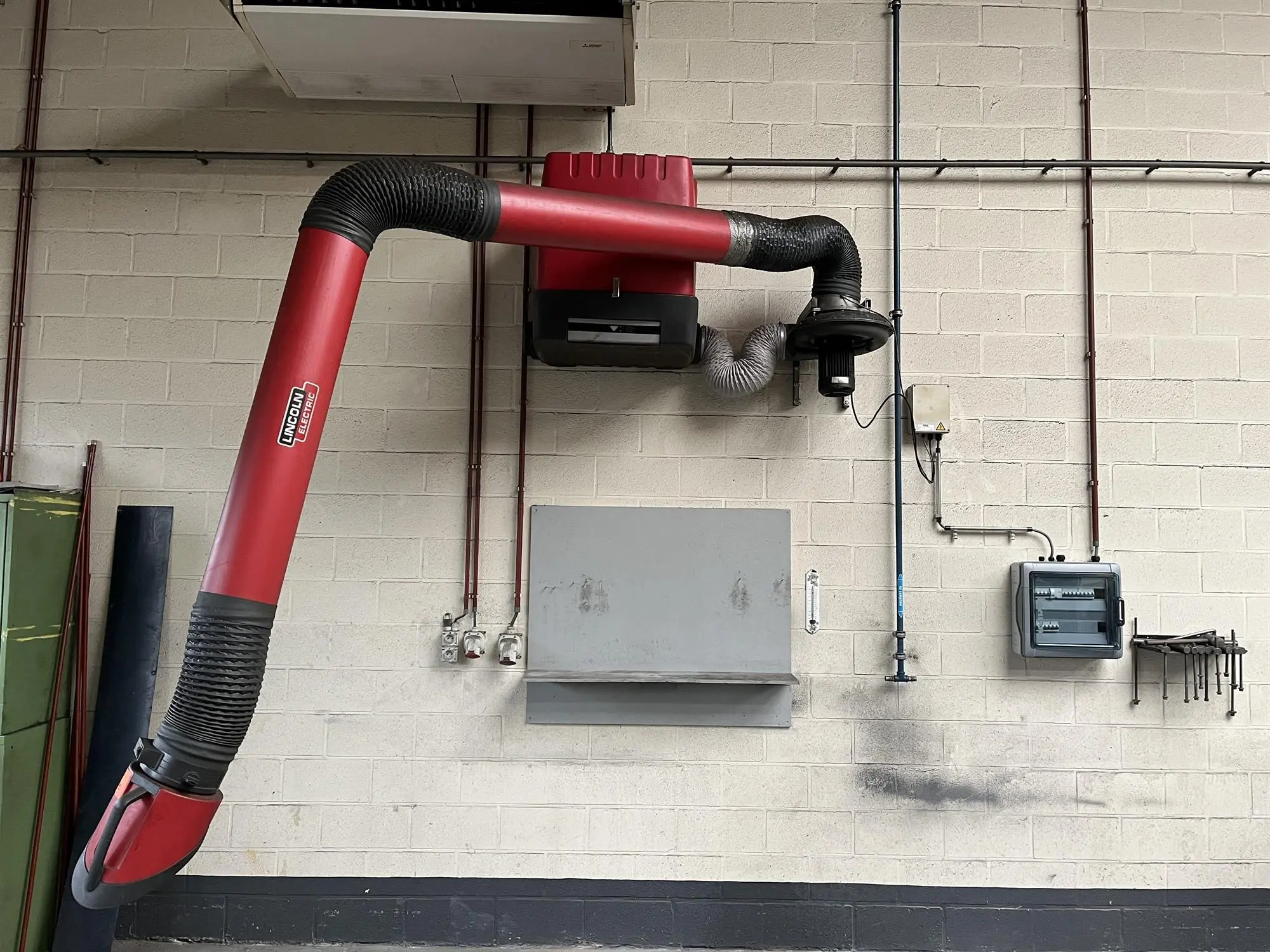USED LINCOLN STATIFLEX 200-M + ASPIRATOR SF 2400