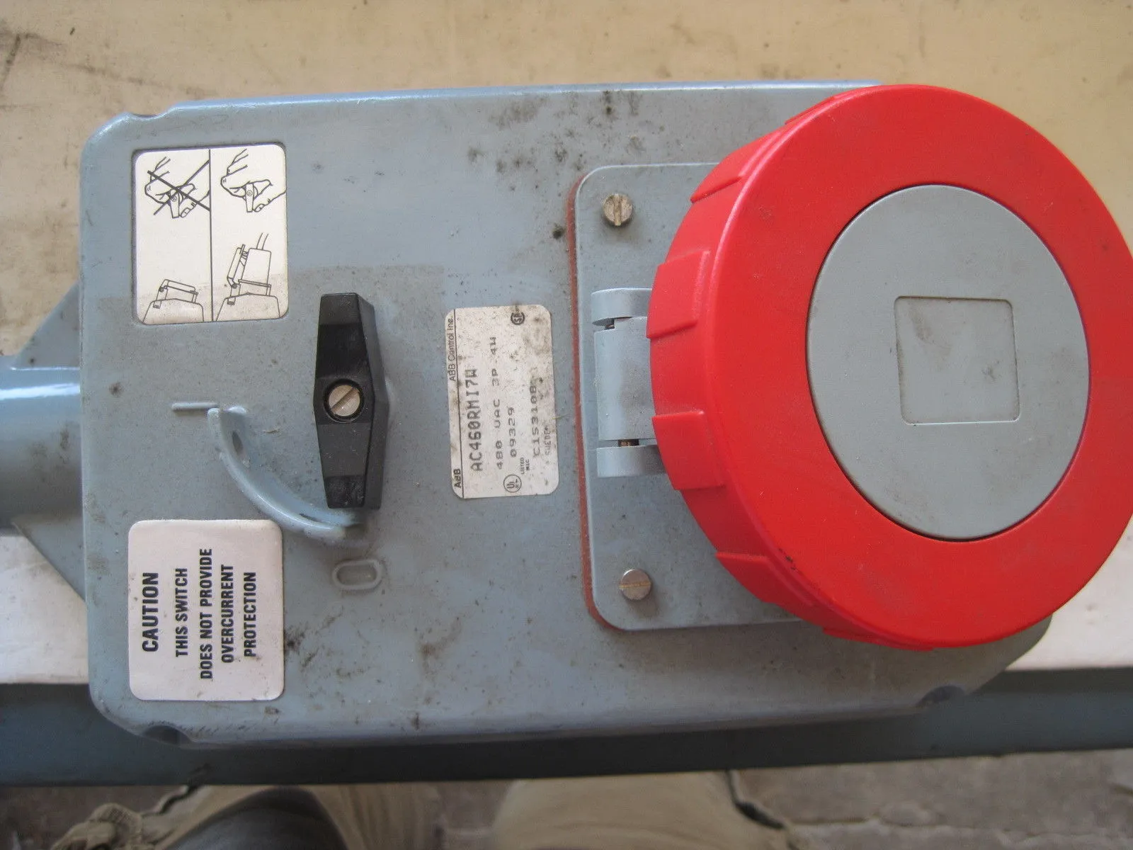 NEW ABB AC460RMI7W SWITCH AC460RM17W