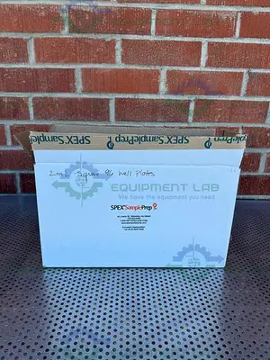 NEW BOX OF 5 - GREINER MASTERBLOCK SQUARE BOTTOM DEEP WELL PLATES 2 ML, 96 WELL