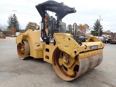 Used 2014 CATERPILLAR CB64 Tandem Rollers Massachusetts US | Brookside Equipment Sales #1422185