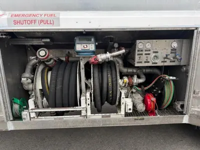 Used 2006 FREIGHTLINER M2106064 Fuel & Lube Trucks Washington US | Puget Sound Truck Sales #1546527