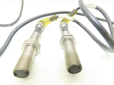 IFM 0F5027 0FB-FPKG/US Photoelectric Sensor IP65 Lot of 2