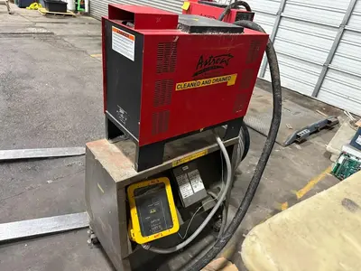 Used _UNKNOWN_ _UNKNOWN_ Glue Machines Pennsylvania US | Global Equipment International, LLC #1434934