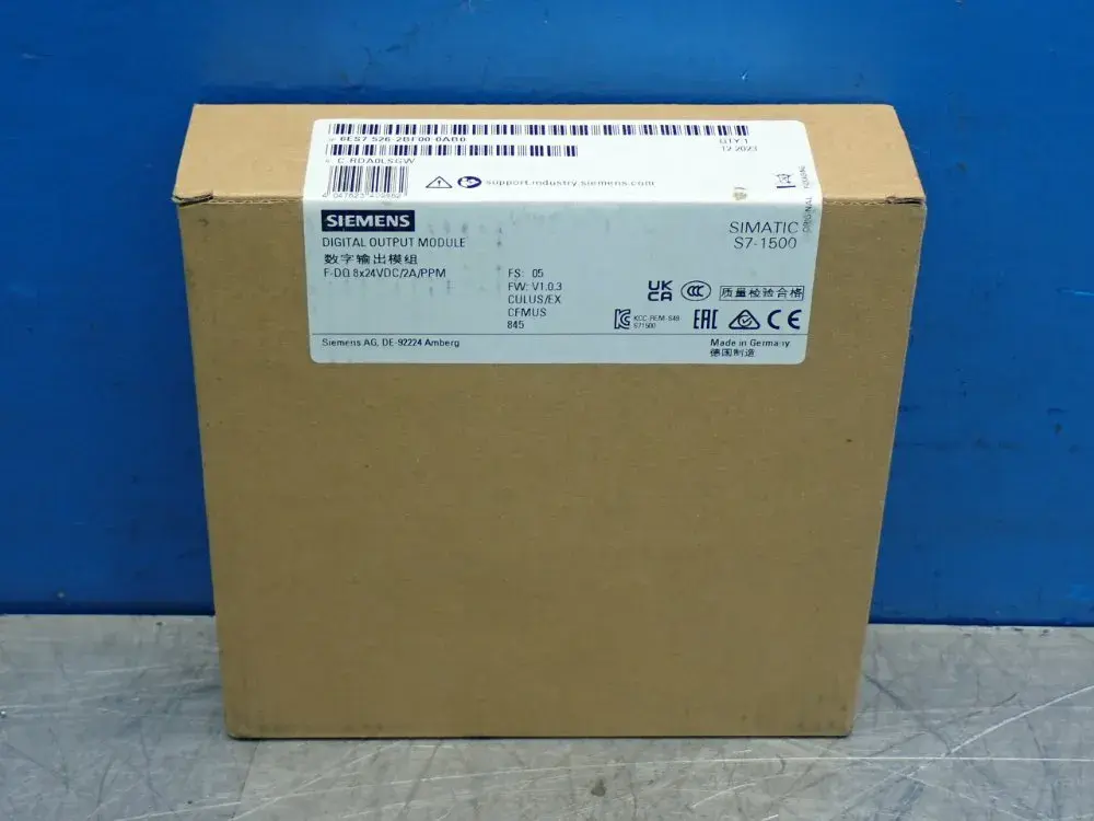NEW SIEMENS 6ES75262BF000AB0