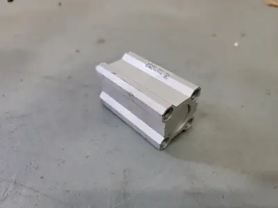 USED SMC NCQ2B25-50D