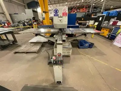 Trumpf 200R Punch Press
