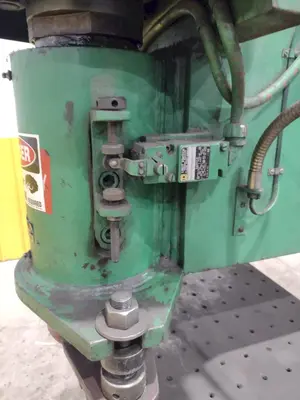 105 TON HILL ACME MODEL #6A HYDRAULIC IRONWORKER W/ CLAMPING: STOCK #22832