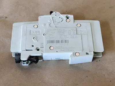 NEW ABB SU 201M C1A