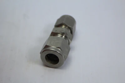 New | in-Stock Let-Lok 763L-SS-3/8x1/4 Plumbing Equipment California US | Davliegogo LLC #1708274
