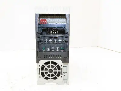Allen Bradley 25B-D4P0N104 Power Flex 525 AC Drive 380-480V 1.5kW 2Hp 3Ph Ser A