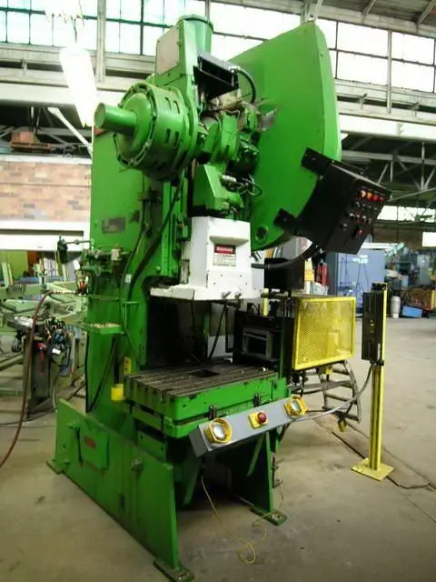 Used NIAGARA M-60 O.B.I. Presses Ohio US | D & D Industries #1413117