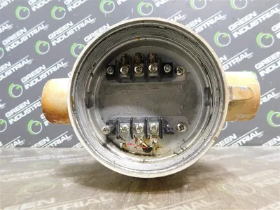 USED JOHNSON CONTROLS YFA11