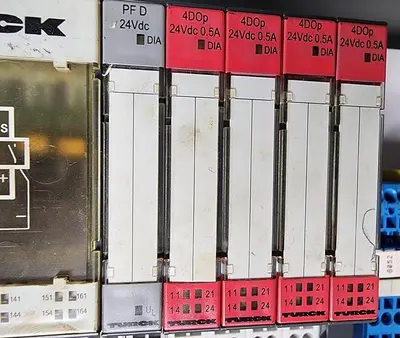 USED TURCK BL20-32DI-24VDC-P