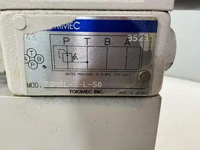 USED TOKIMEC DG4VS-3-0C-M-P7-H-7-P12-52