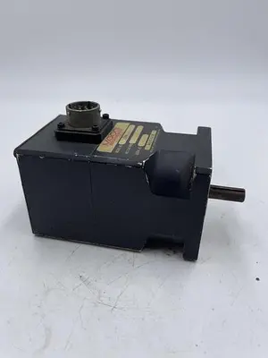 USED MOOG MOOG BRUSHLESS MOTOR 303-030A