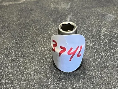 Craftsman USA 1/4" 6 Point 3/8" Drive Shallow Chrome Socket 42999 Inverted G