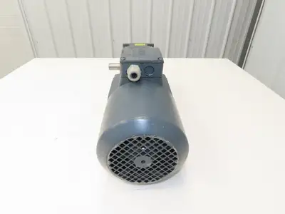 Flender C 21-A90SH/4-L16N Brake Gearmotor 12.5:1 Ratio 114rpm 1.1kW 420/240 3PH