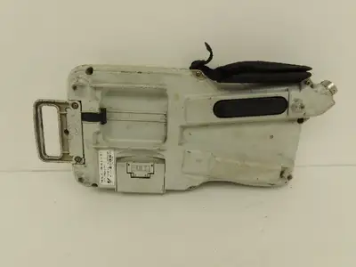 Yaskawa JZRCR-YPP01-1 Motoman YKS-001E Robot Control Teach Pendant *Broken Case*