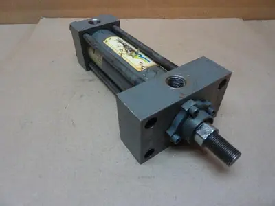 USED MILLER FLUID POWER H67B2B