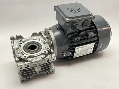 Used Techtop Electric Motor 0.35HP w/ Varvel FRT40 B3 i=7 Gear Reducer 7:1 Gearmotors Michigan US | Maverick Industrial Sales #1389612