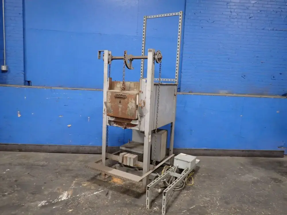 Used HOSKINS MANUFACTURING CO FR 207 Heat Treating Units Ohio US | HGR 24 #783053