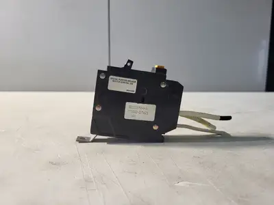 NEW CUTLER-HAMMER QBGFEP1030