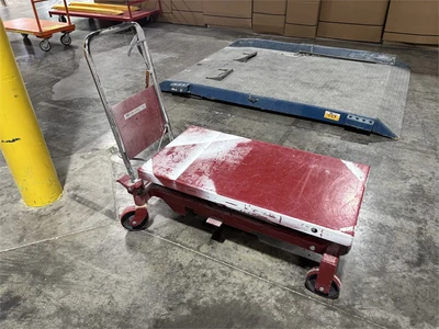 Used _UNKNOWN_ _UNKNOWN_ Platform Lifters Texas US | MachineryMax #1488327