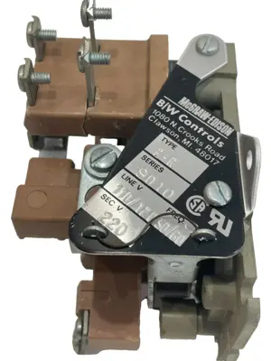 NEW B/W CONTROLS 2-R 9010 110/120 50/60