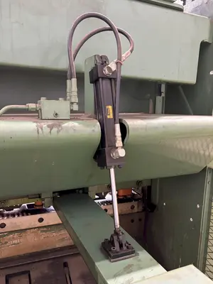 10' X 3/8" CINCINNATI MODEL #375X10 HYDRAULIC SHEAR: STOCK #22818