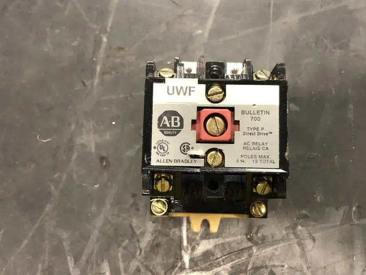 Used ALLEN-BRADLEY 700-P200A1 Misc Electrical & Power Parts British Columbia CA | Lenmark #247014