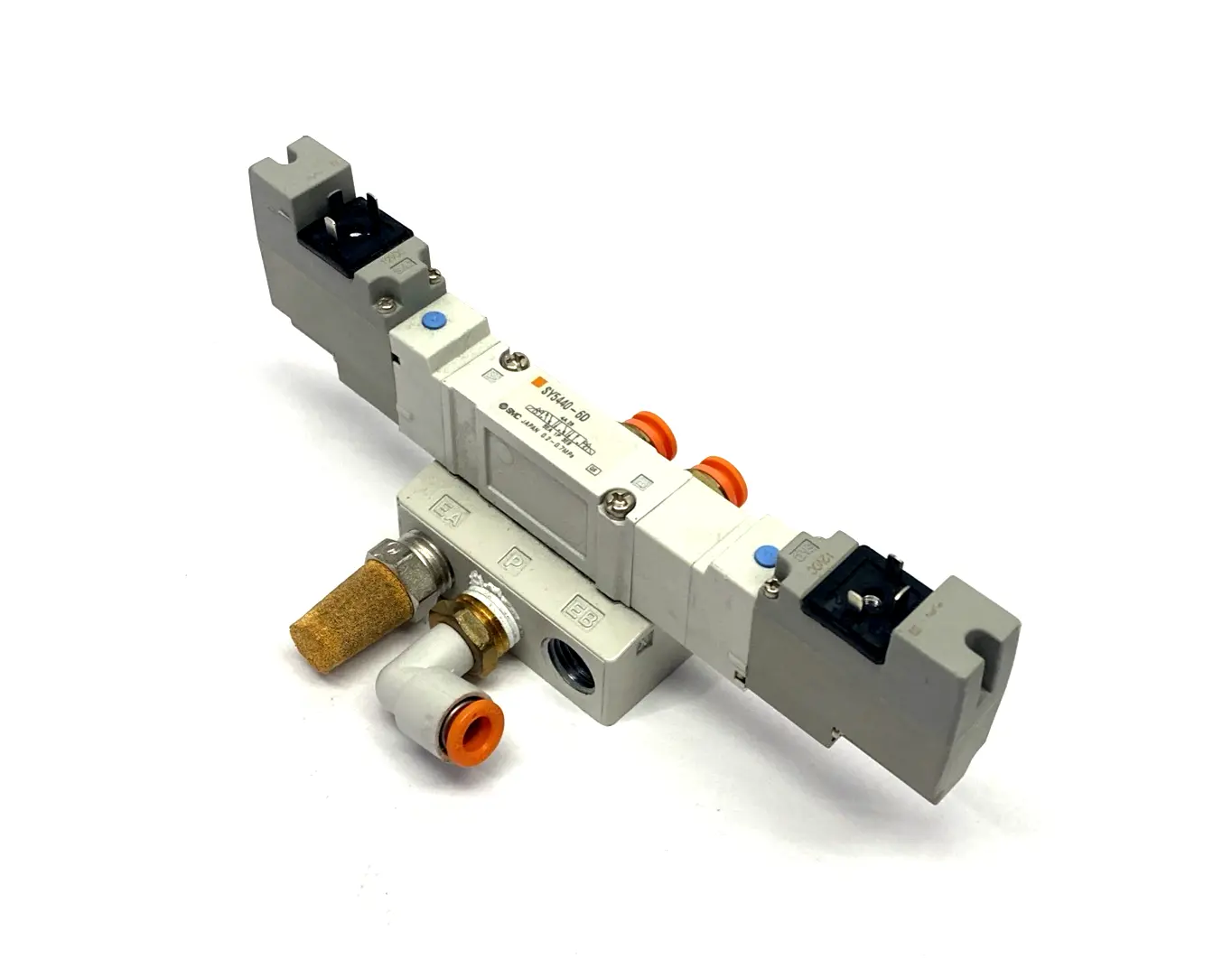 SY5440-6D | SMC  Solenoid Valve & Base - Used