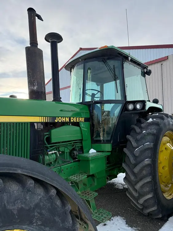 Used 1991 JOHN DEERE 4955 Utility Tractors Idaho US | Berry Machinery #910880