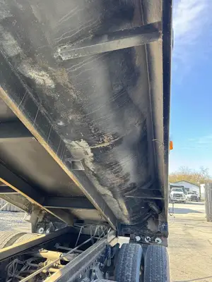 USED 2013 FREIGHTLINER CASCADIA 125